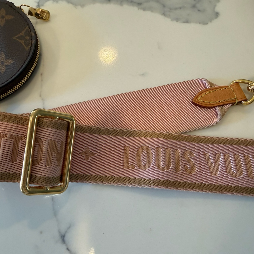 Louis Vuitton Monogram Crossbody with Pink Strap - Picture 7 of 13